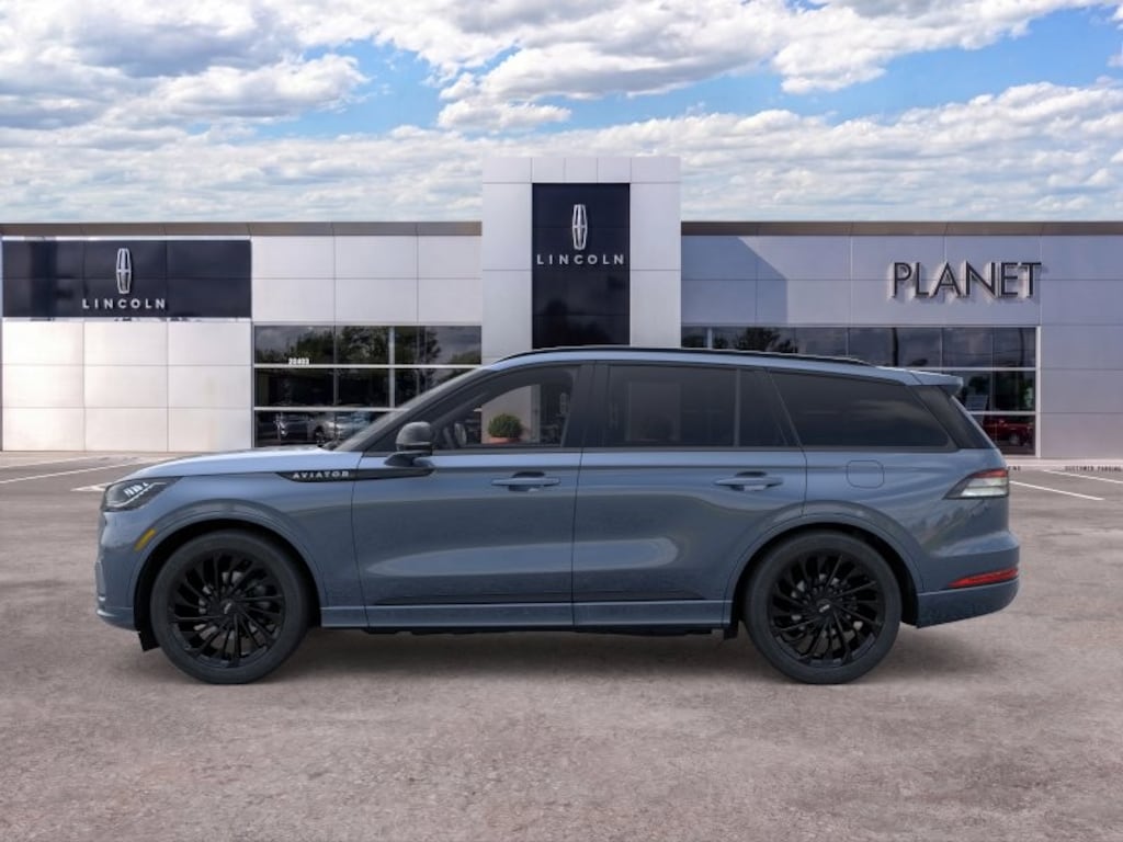New 2026 Lincoln Aviator Reserve AWD SUV