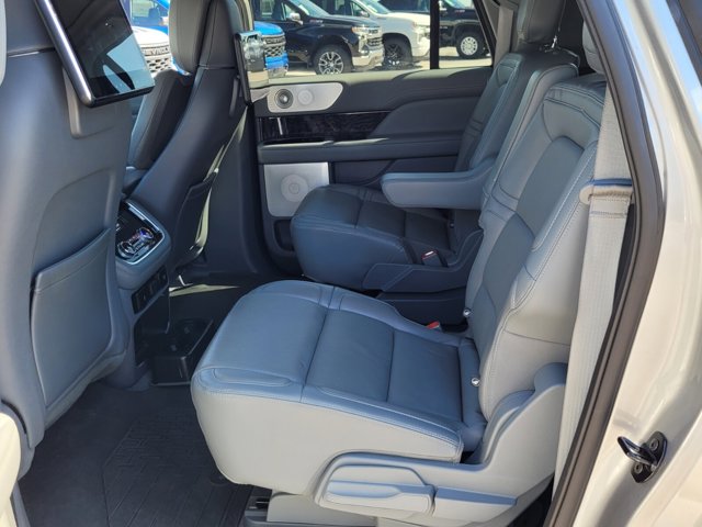 Used 2021 Lincoln Navigator L Reserve Sport Utility