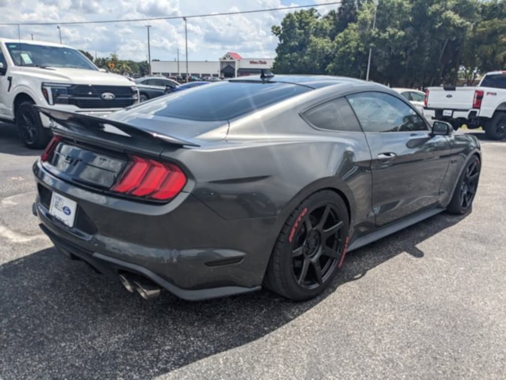 Used 2020 Ford Mustang Car