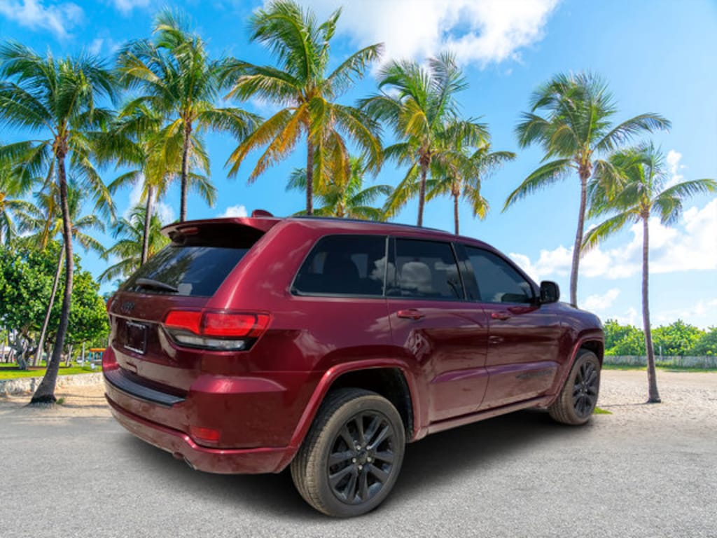 Certified 2018 Jeep Grand Cherokee Altitude SUV