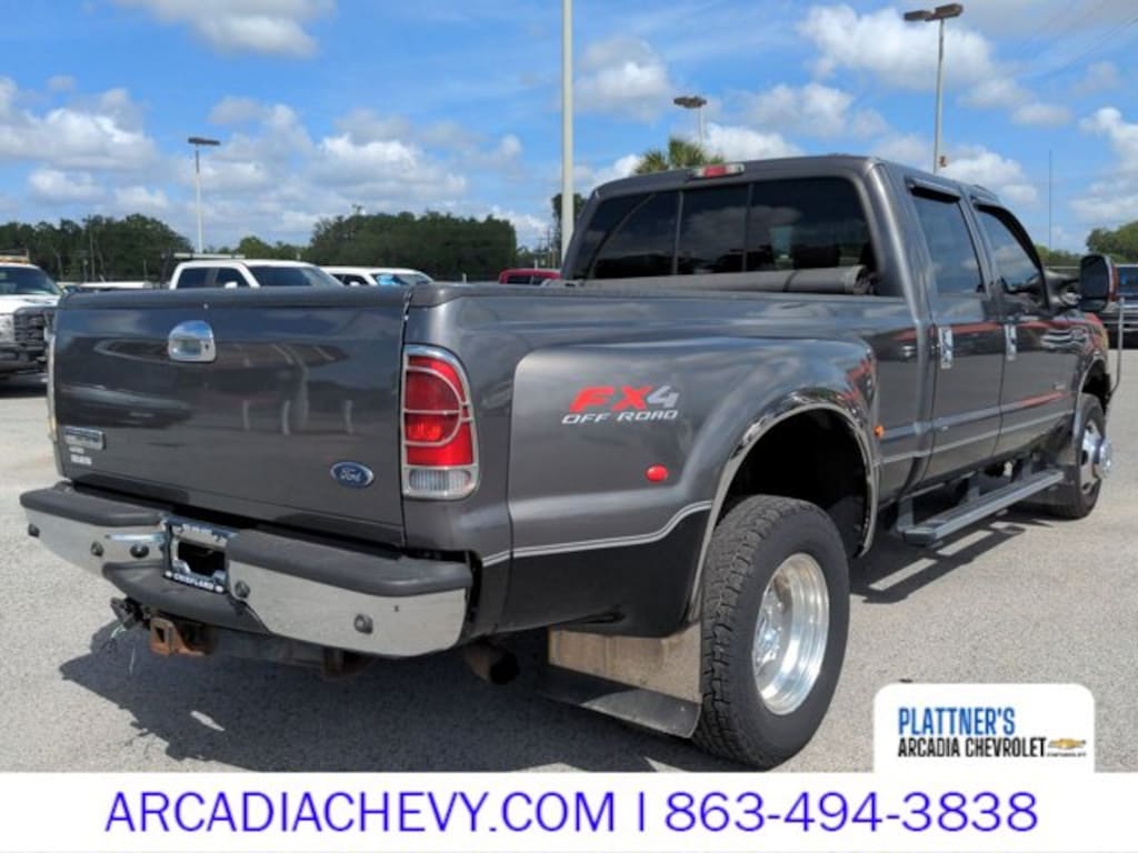 Used 2007 Ford Super Duty F-350 DRW Crew DRW 4WD Lariat Crew Cab Pickup