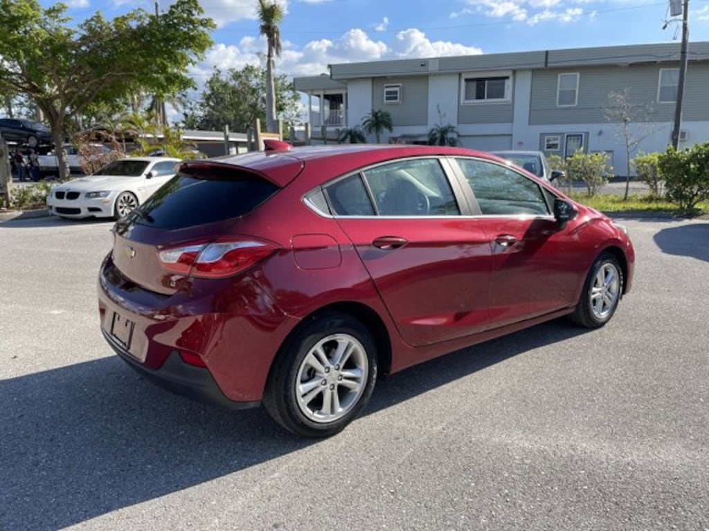 Certified 2018 Chevrolet Cruze LT Hatchback