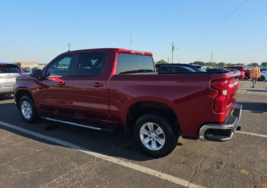 Used 2021 Chevrolet Silverado 1500 LT w/1LT Truck Crew Cab