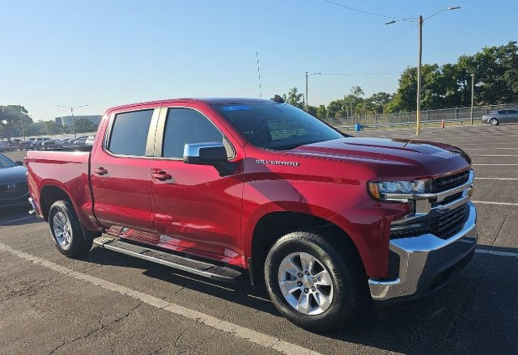 Used 2021 Chevrolet Silverado 1500 LT w/1LT Truck Crew Cab