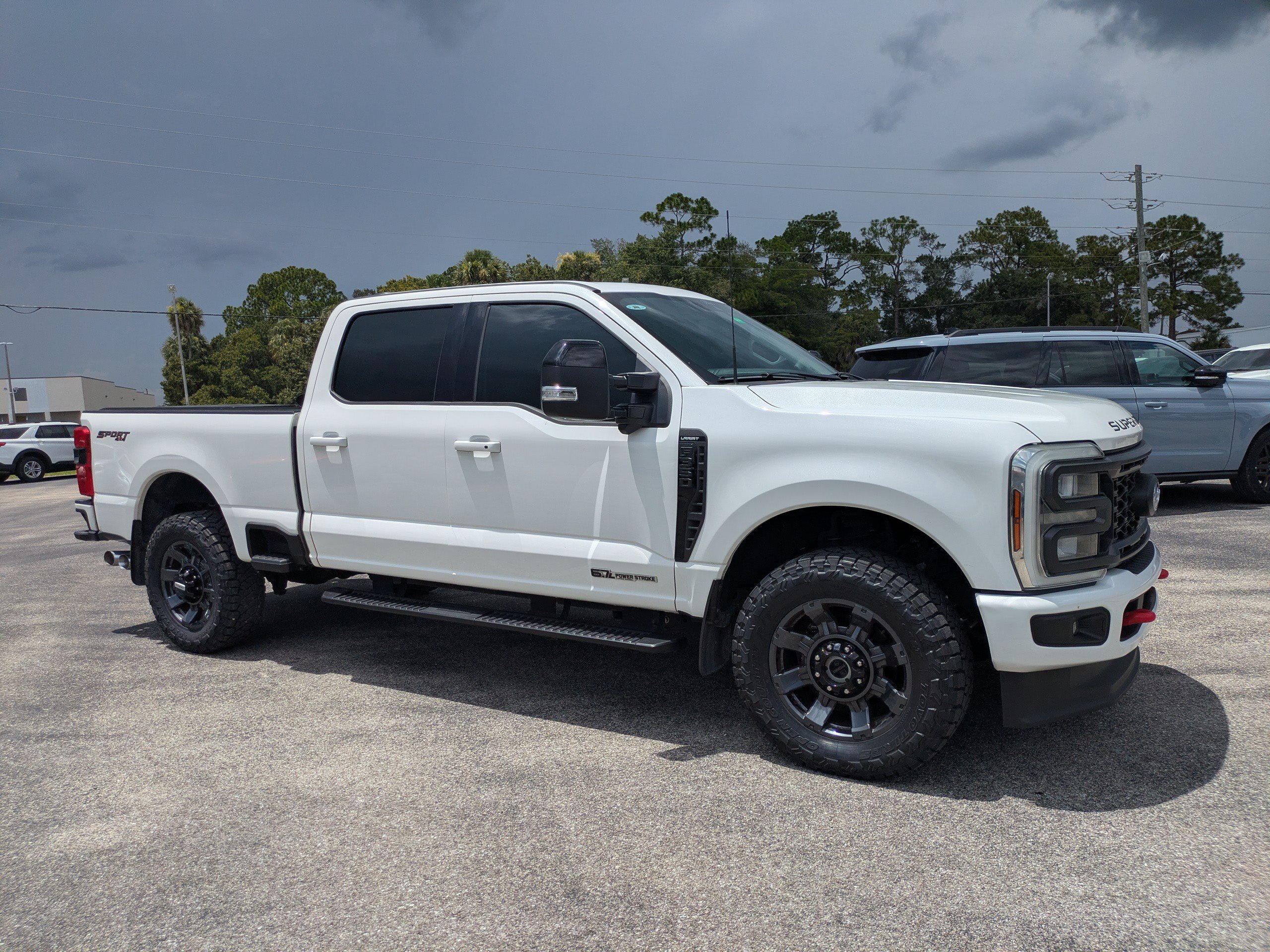 Used 2024 Ford Super Duty F-350 SRW LARIAT LARIAT 4WD Crew Cab 6.75 Box