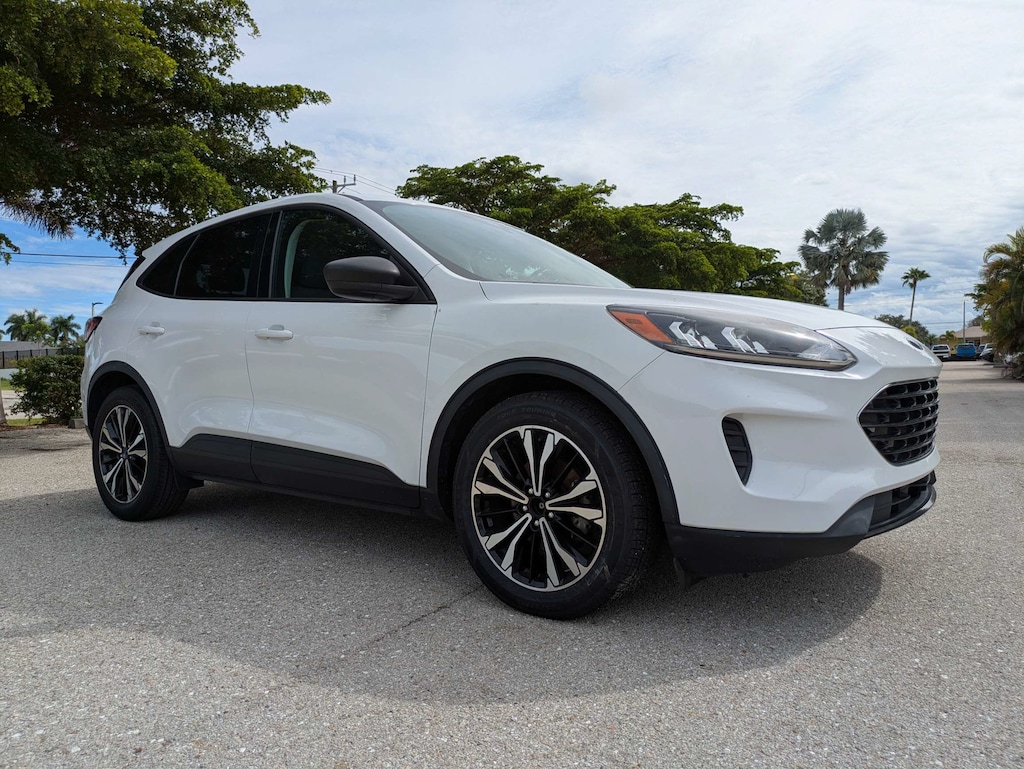 Used 2022 Ford Escape SE SE FWD