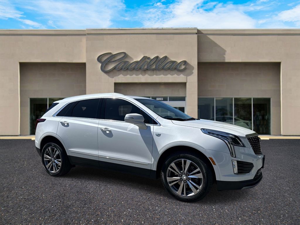2022 Cadillac XT5 Premium Luxury