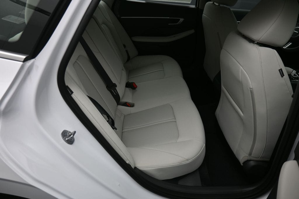 2026 Hyundai Sonata SEL - Photo 22