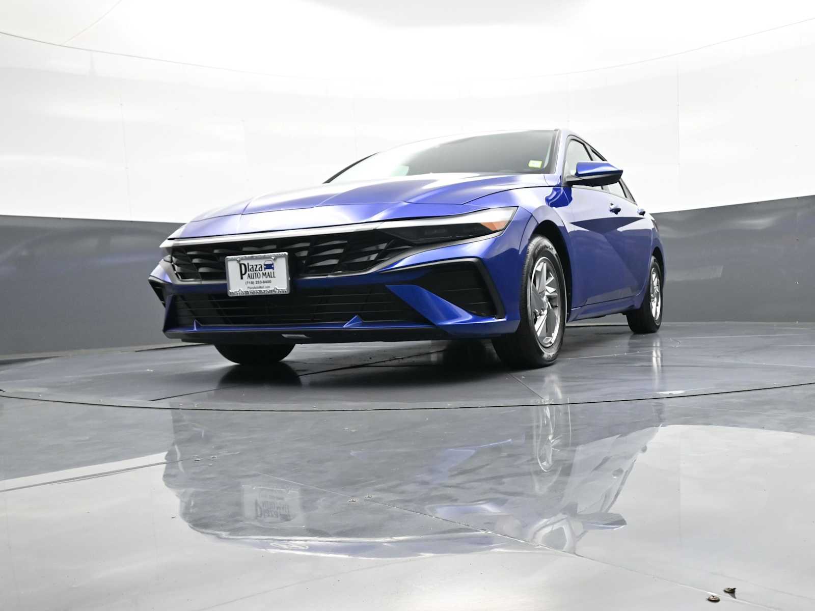 2025 Hyundai Elantra SE - Photo 23