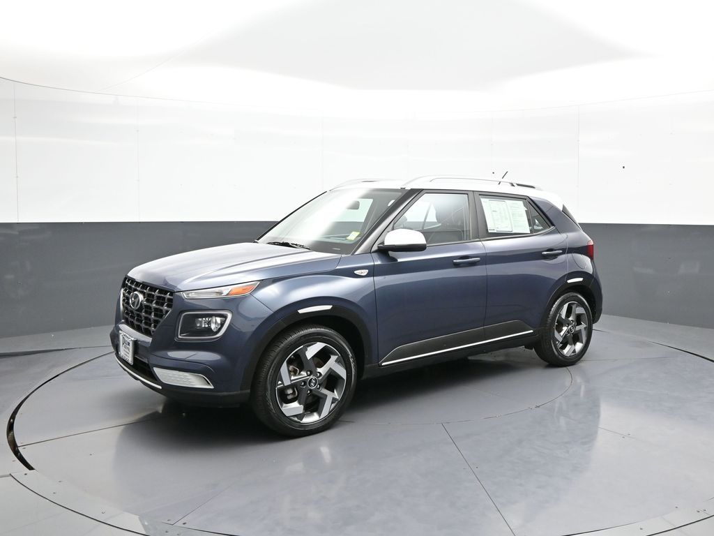 2024 Hyundai Venue Limited - Photo 9