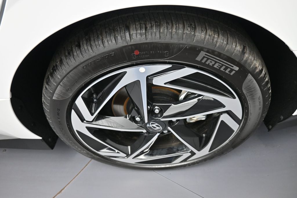 2026 Hyundai Sonata SEL - Photo 14
