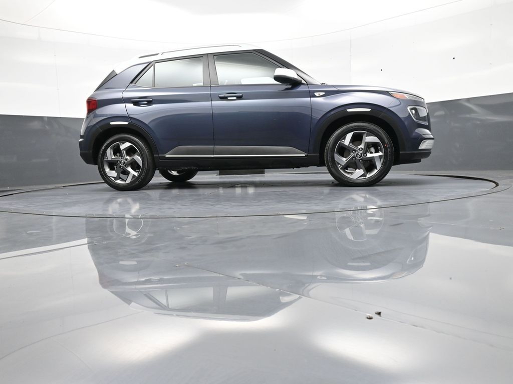 2024 Hyundai Venue Limited - Photo 26