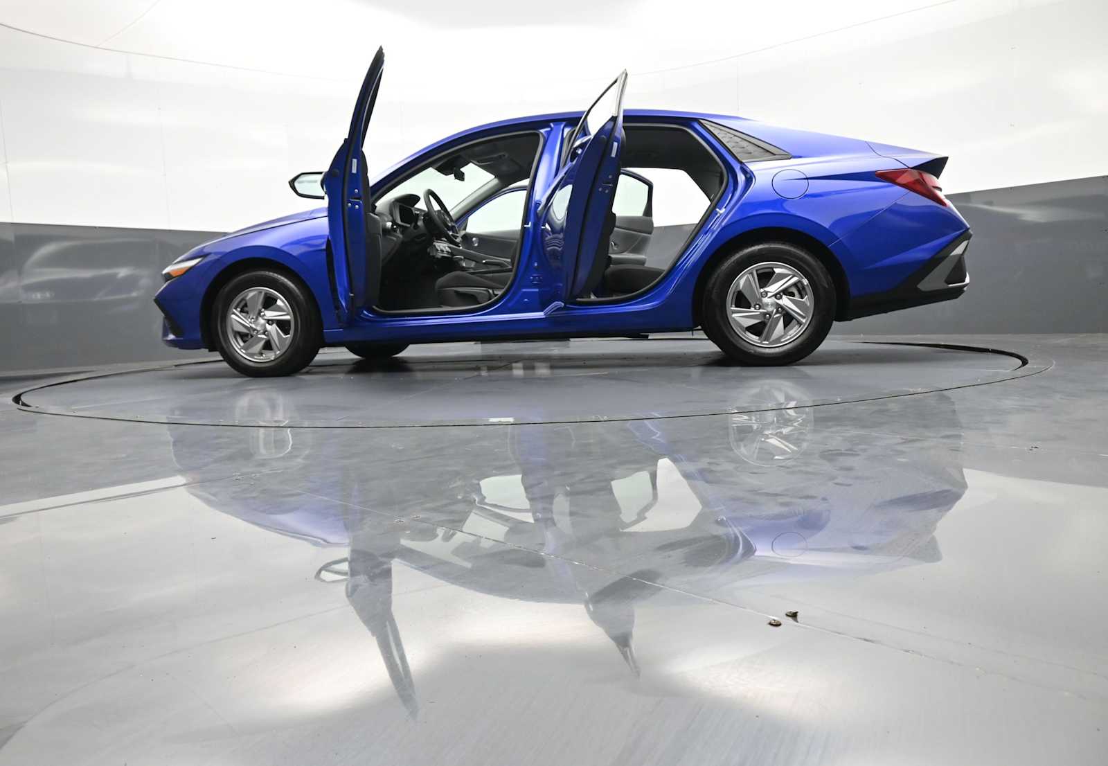 2025 Hyundai Elantra SE - Photo 46