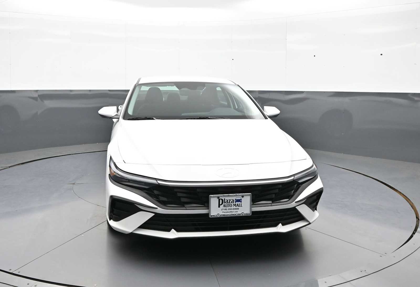 Used 2024 Hyundai Elantra SEL IVT