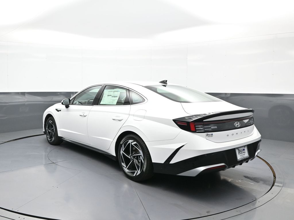 2026 Hyundai Sonata SEL - Photo 7