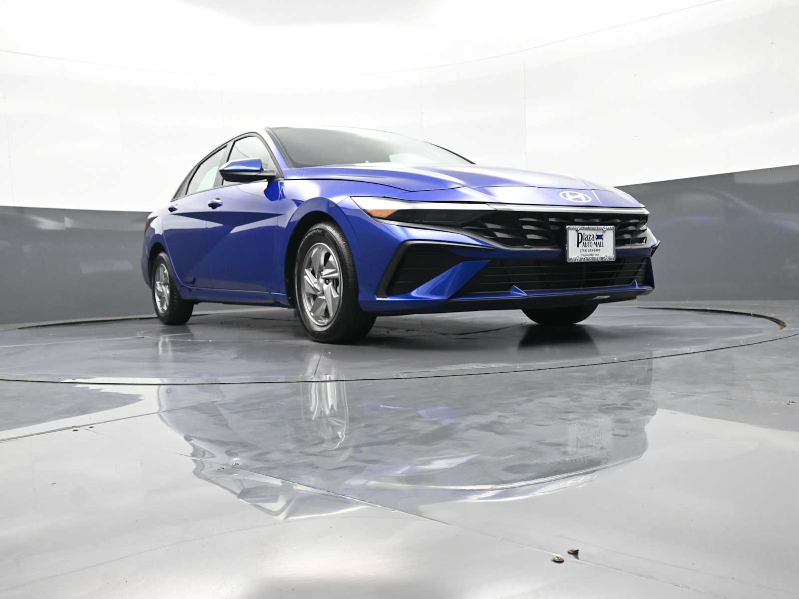 2025 Hyundai Elantra SE - Photo 25