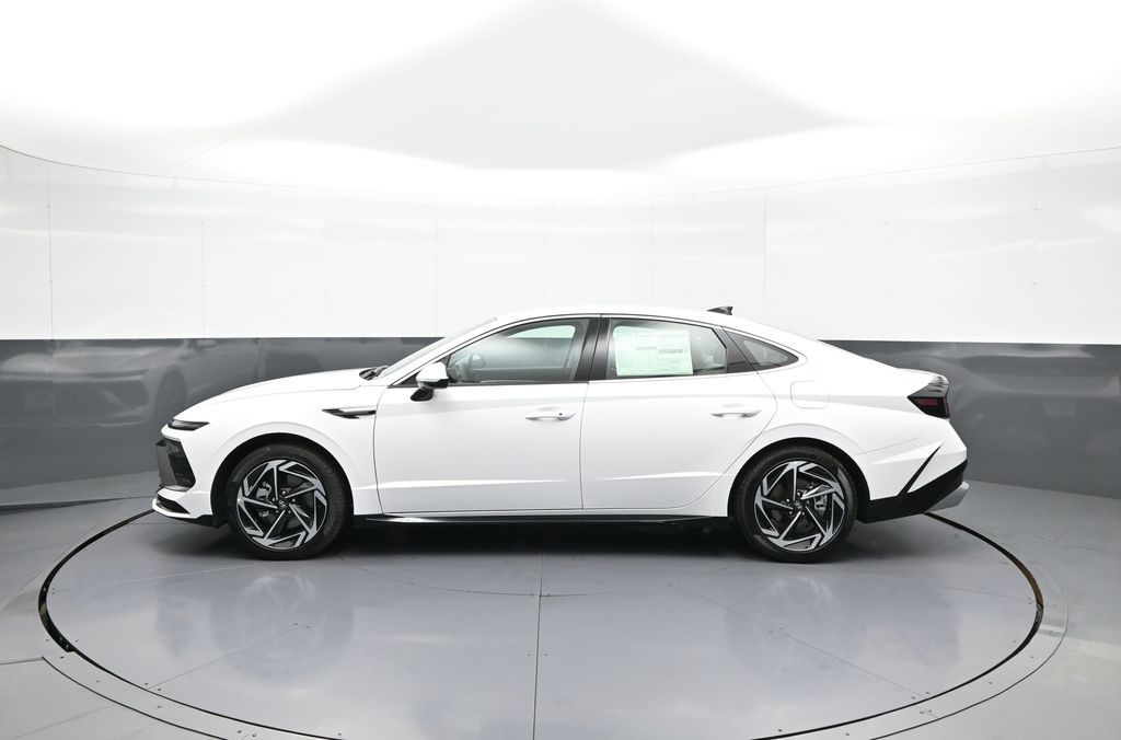 2026 Hyundai Sonata SEL - Photo 8