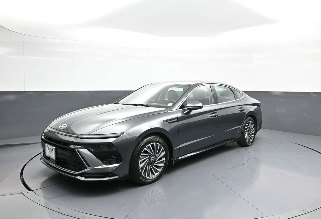 Certified 2026 Hyundai Sonata Hybrid SEL FWD