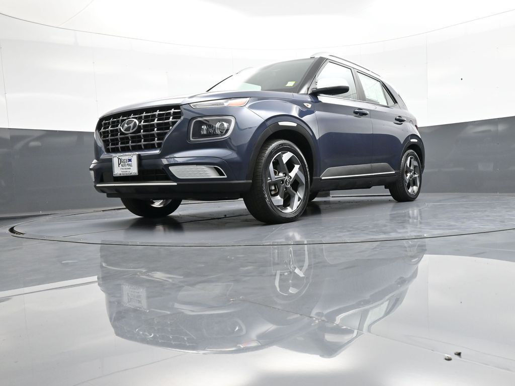2024 Hyundai Venue Limited - Photo 23