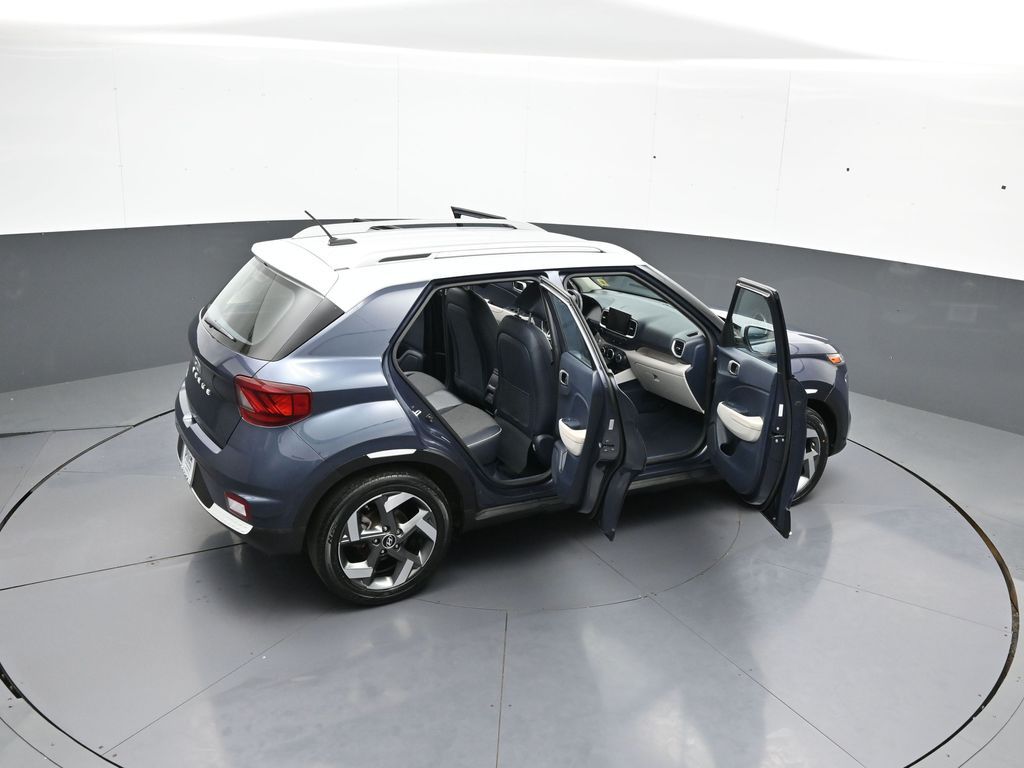2024 Hyundai Venue Limited - Photo 42