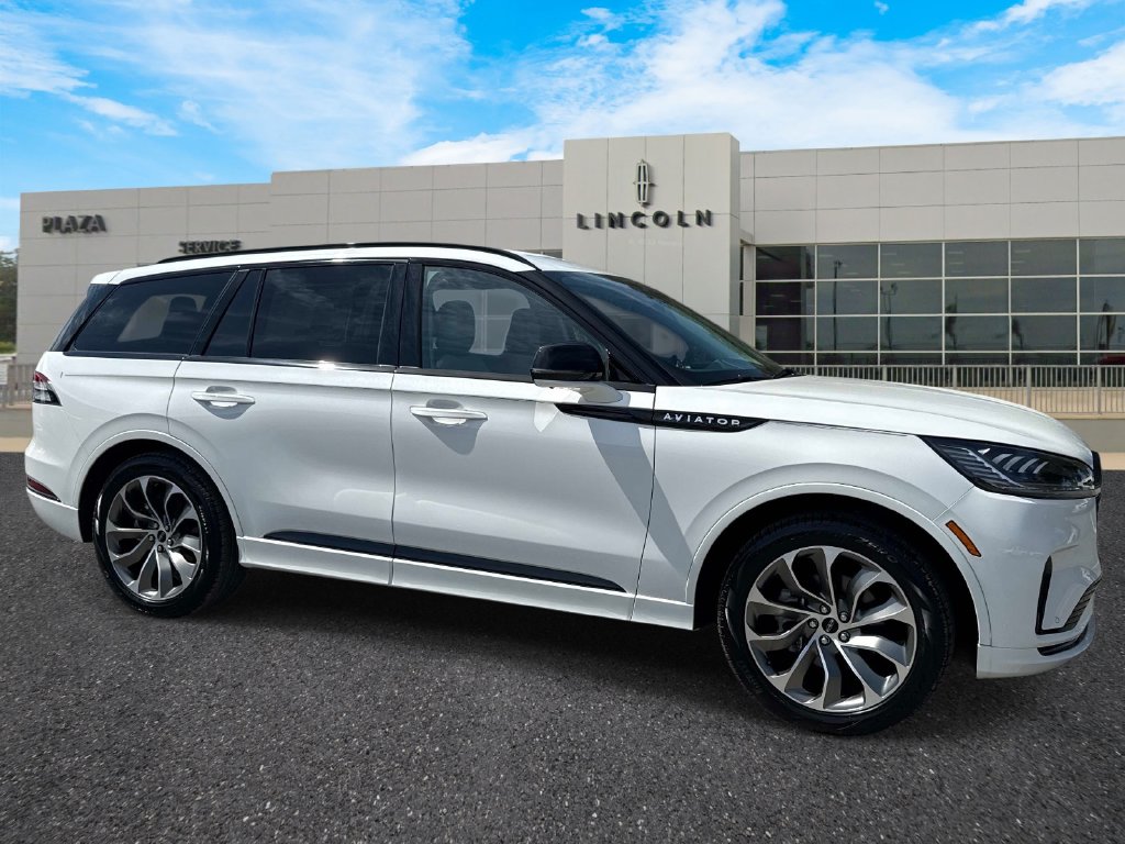 2026 Lincoln Aviator