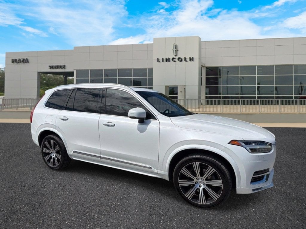2022 Volvo XC90 Inscription