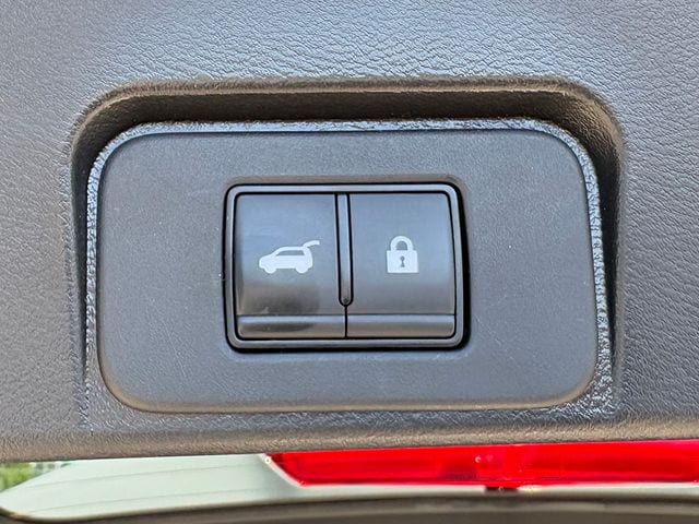 2023 Nissan Rogue SL - Photo 37