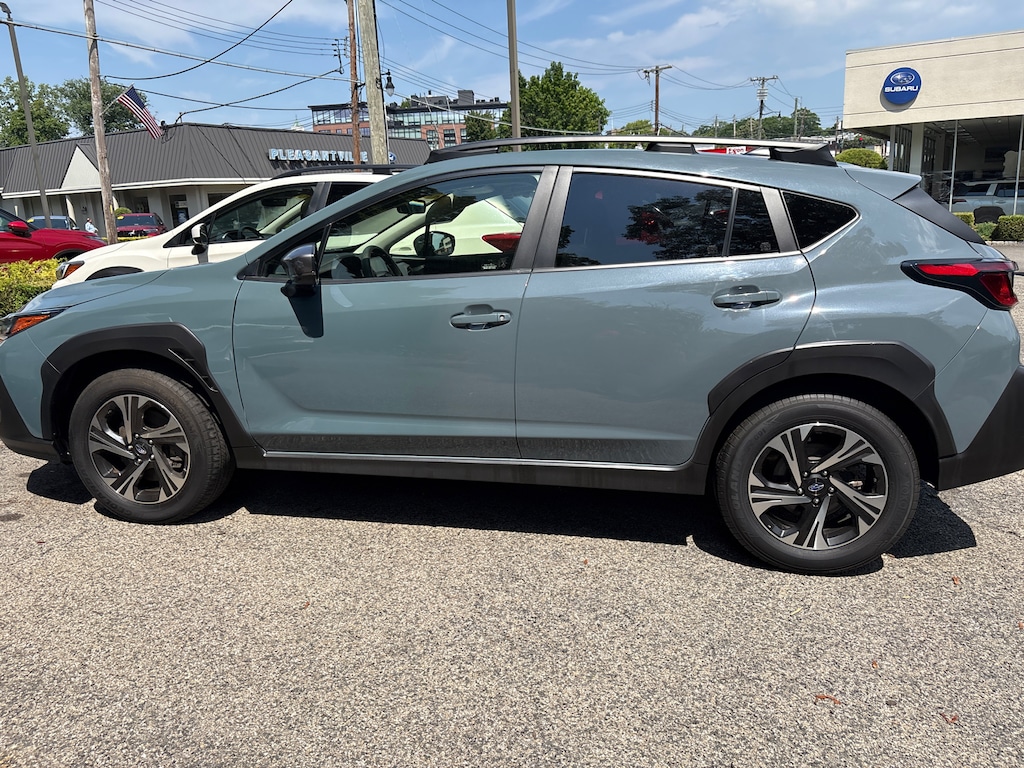 Used 2024 Subaru Crosstrek Premium SUV