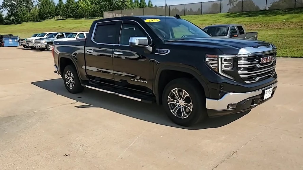 Used 2025 GMC Sierra 1500 SLT Truck Crew Cab