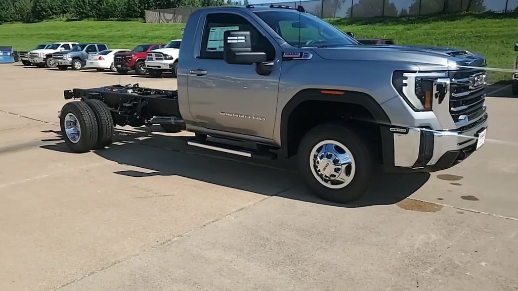 New 2026 GMC Sierra 3500 HD Chassis Cab SLE Truck Regular Cab