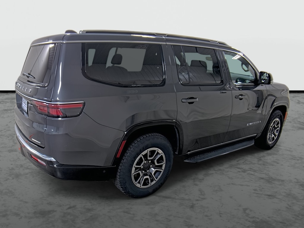 Used 2022 Jeep Wagoneer Series II SUV