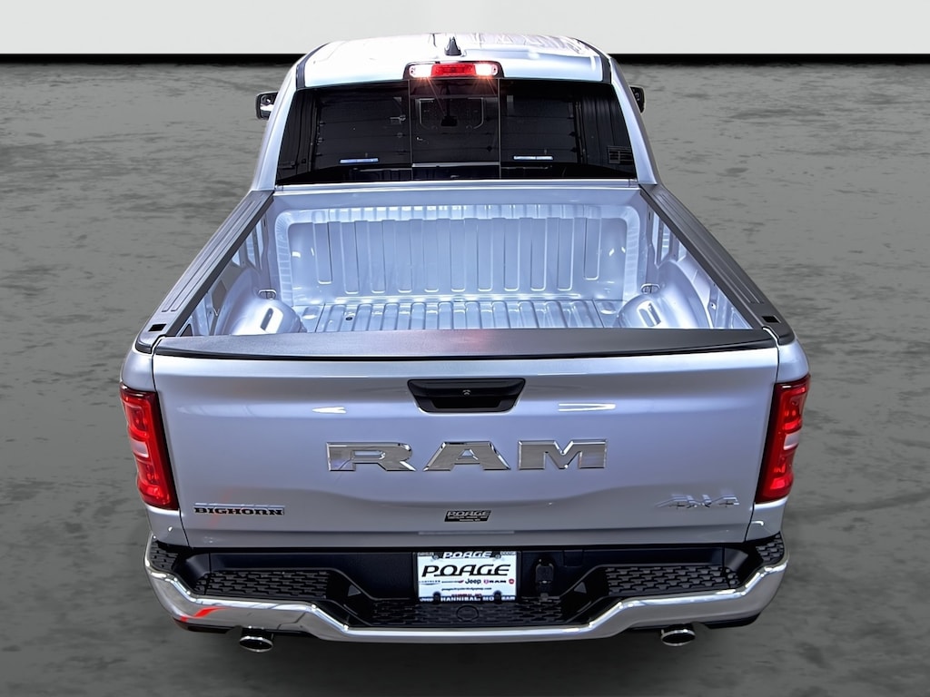 New 2026 Ram 1500 BIG HORN CREW CAB 4X4 5'7 BOX Pickup