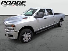 2026 Ram 2500 TRADESMAN CREW CAB 4X4 8' BOX Pickup