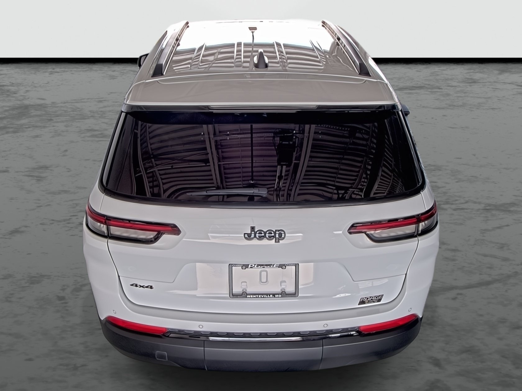 Used 2024 Jeep Grand Cherokee L Laredo SUV