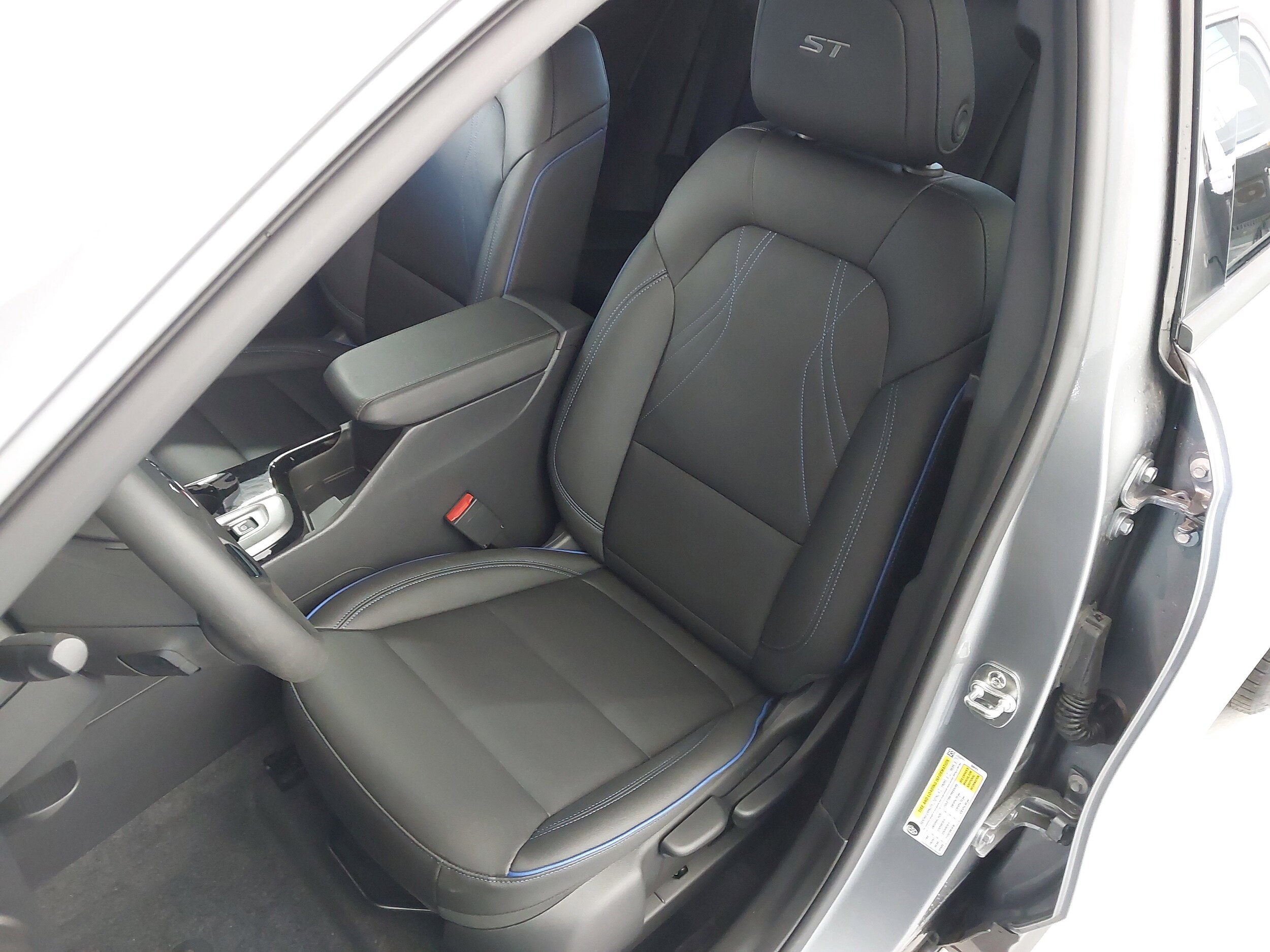 2025 Buick Envista Sport Touring - Photo 22