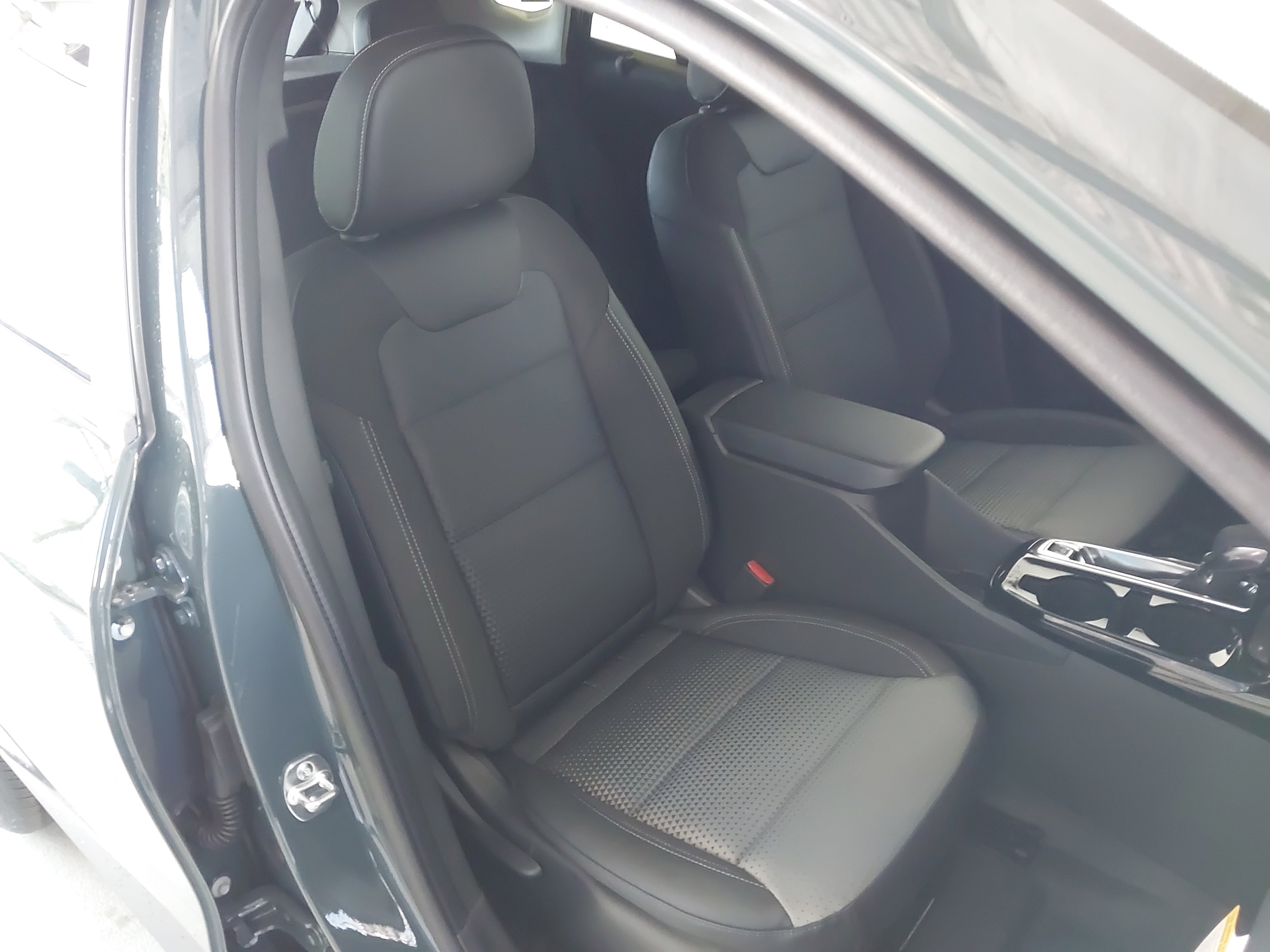 2026 Chevrolet Trax LT - Photo 28