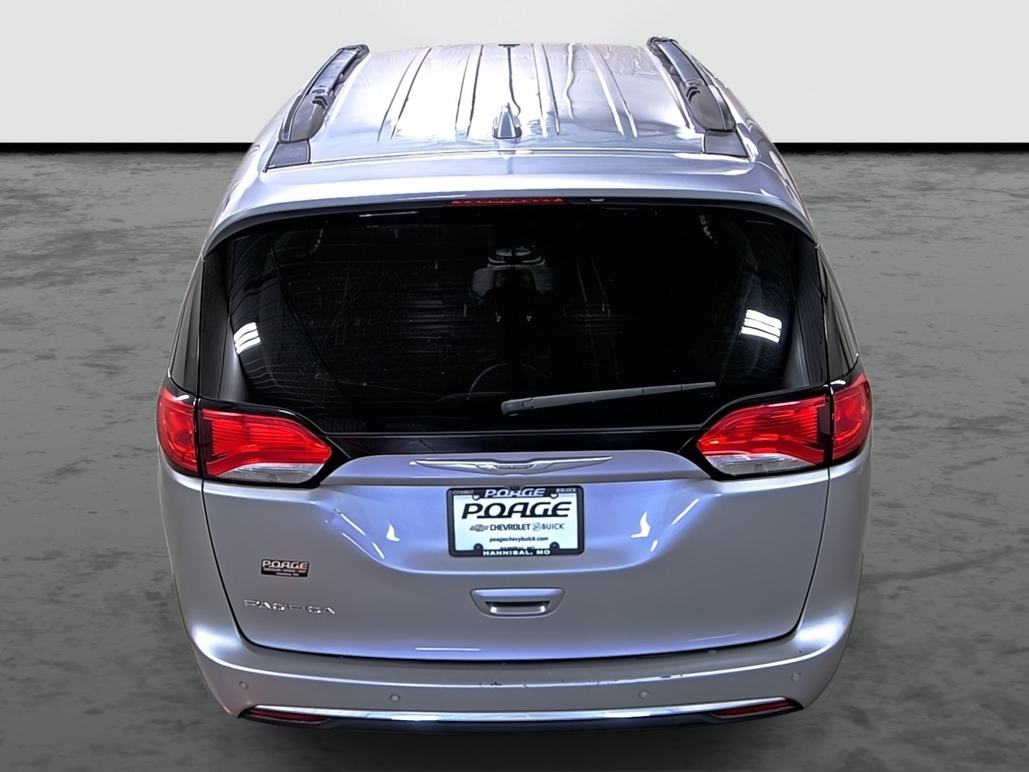 Used 2017 Chrysler Pacifica Touring-L Van