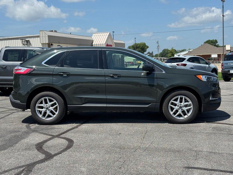 Used 2024 Ford Edge SUV