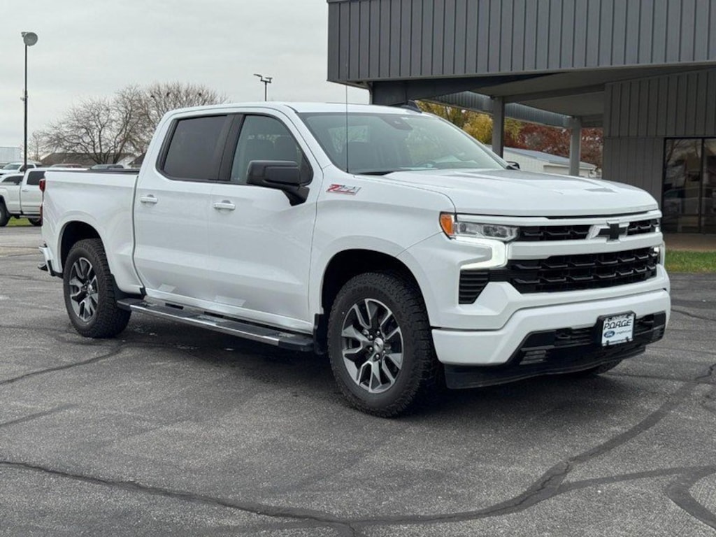 Used 2024 Chevrolet Silverado 1500 RST Truck Crew Cab
