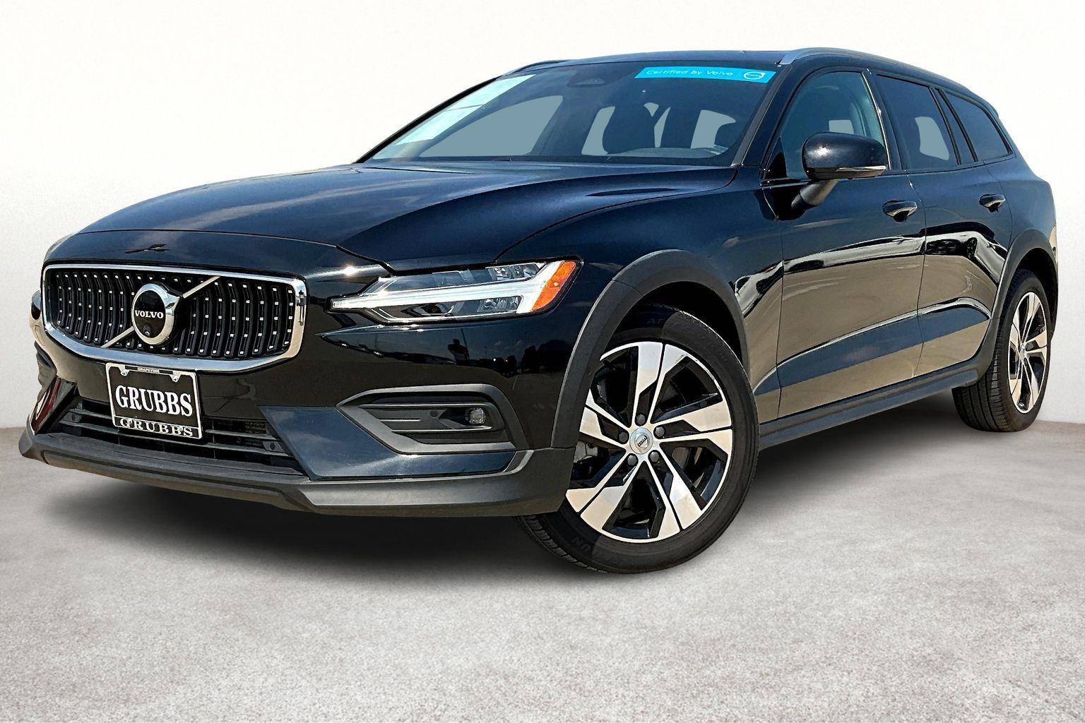 2024 Volvo V60 Cross Country