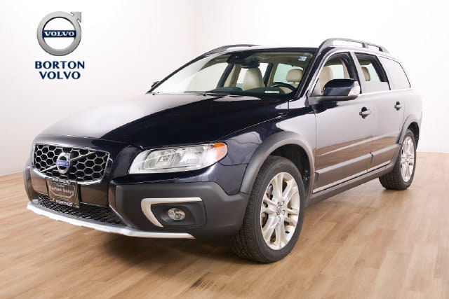 2016 Volvo XC70 Premier