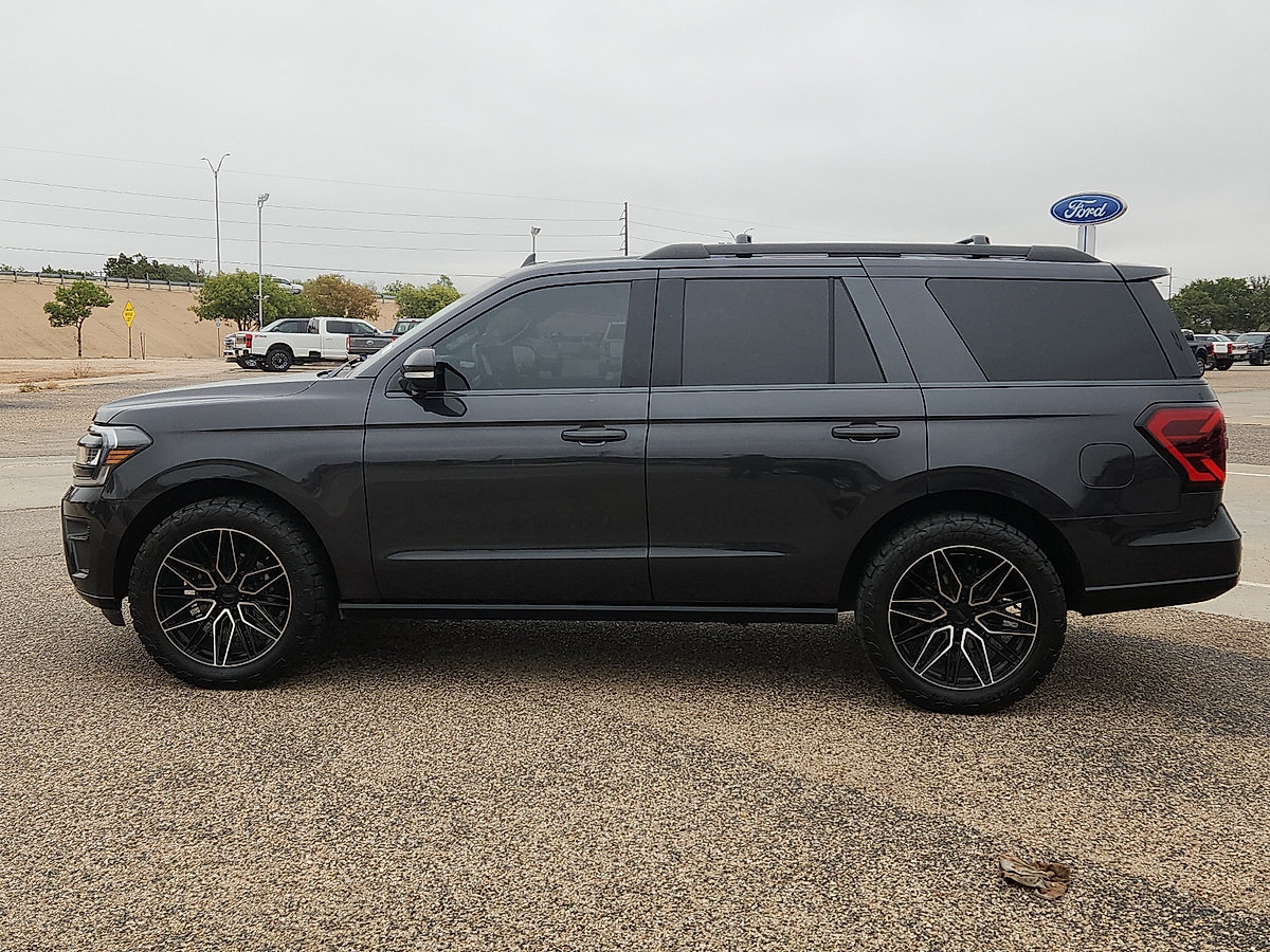 Used 2023 Ford Expedition Limited SUV