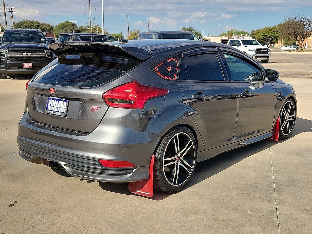 Used 2018 Ford Focus ST ST Hatch