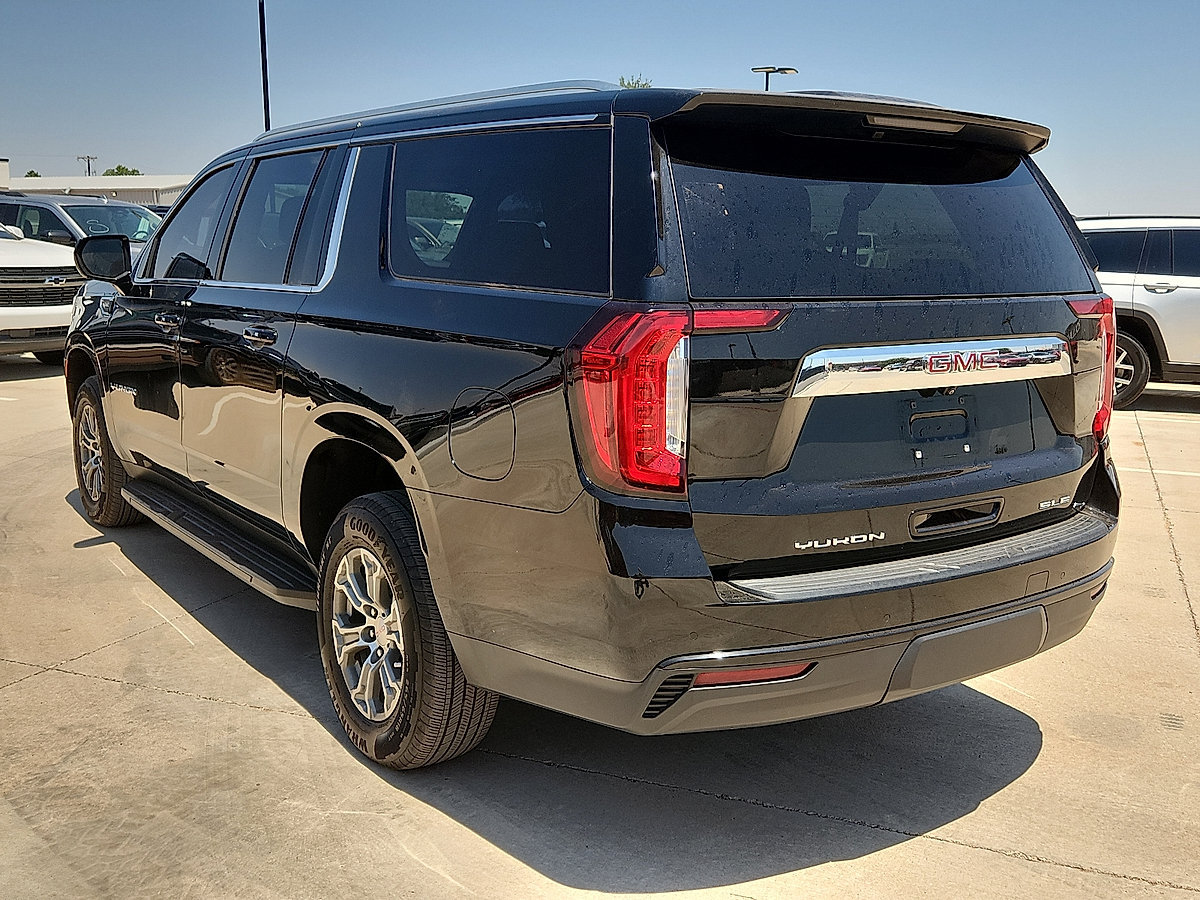 Used 2023 GMC Yukon XL SLE SUV