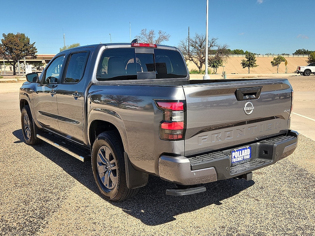 Used 2025 Nissan Frontier SV Truck Crew Cab