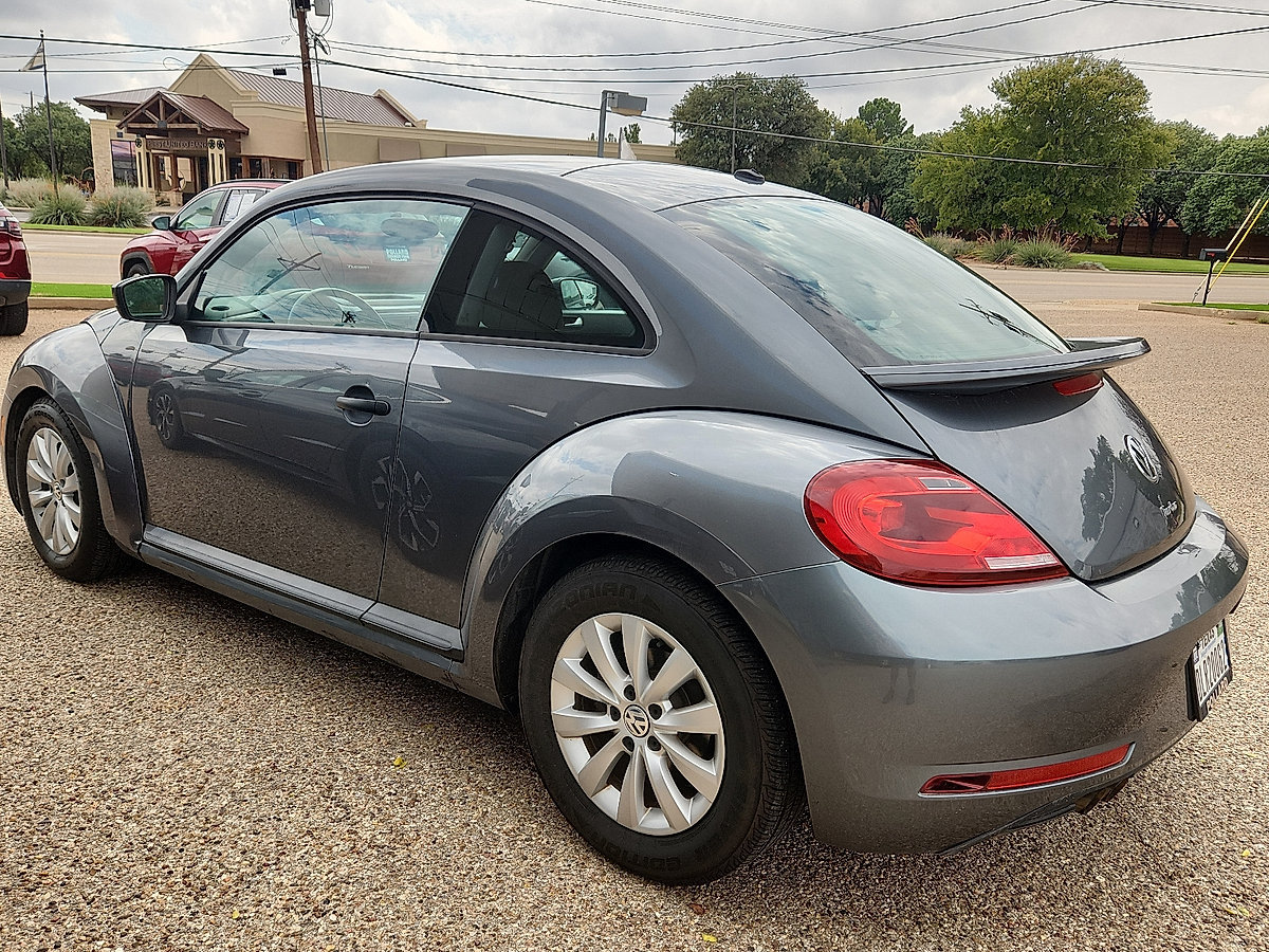 Used 2018 Volkswagen Beetle 2.0T S Hatchback