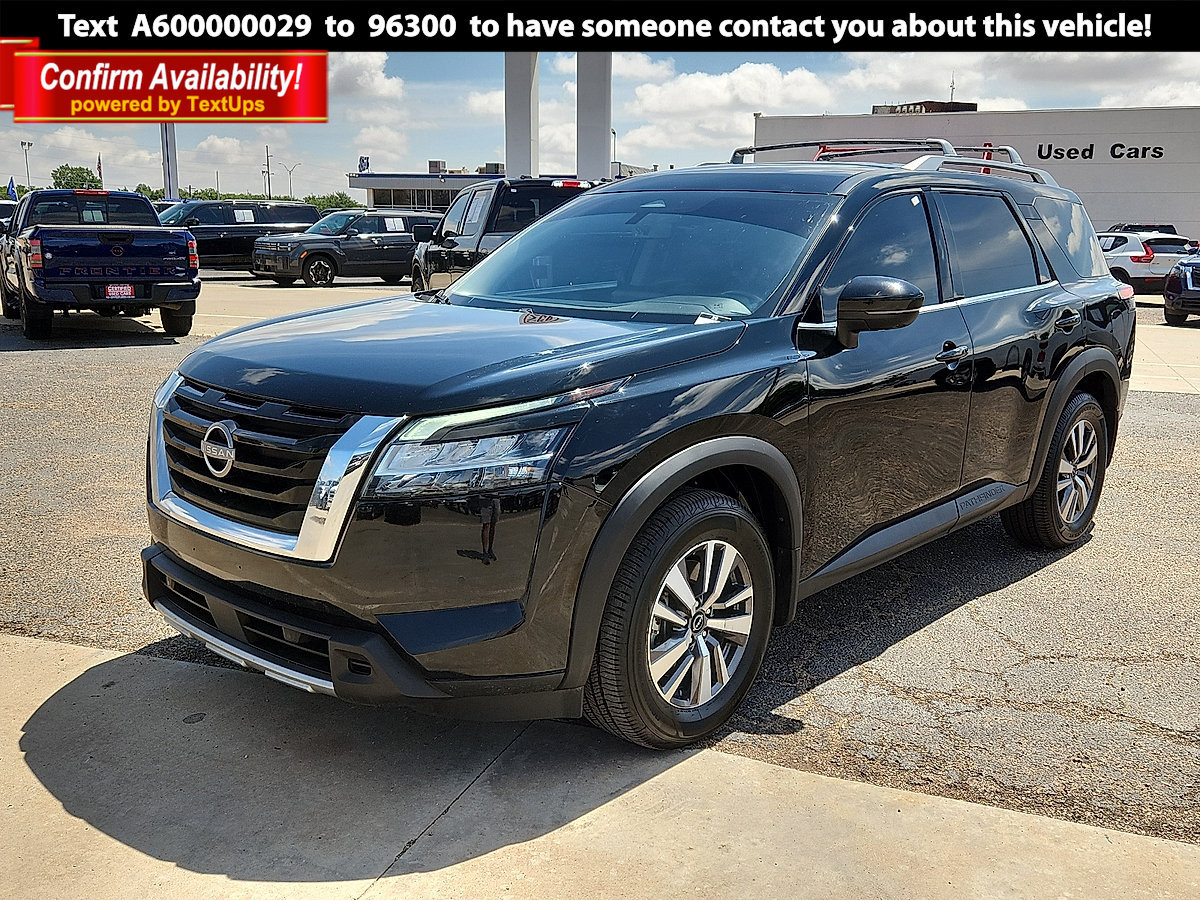 Used 2023 Nissan Pathfinder SL SUV