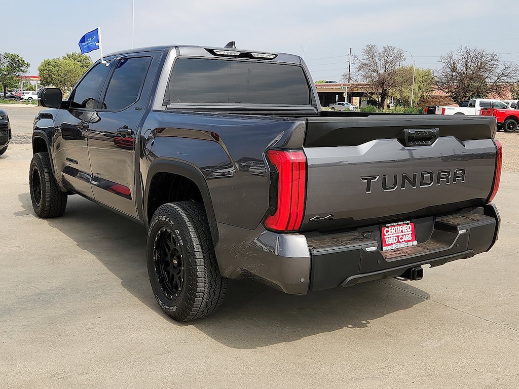 Used 2025 Toyota Tundra 4WD SR5 SR5 CrewMax 5.5 Bed