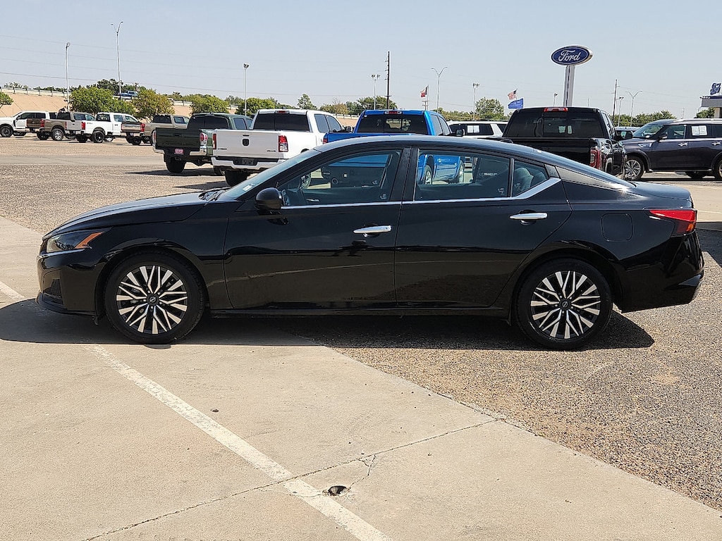 Certified 2025 Nissan Altima SV Sedan