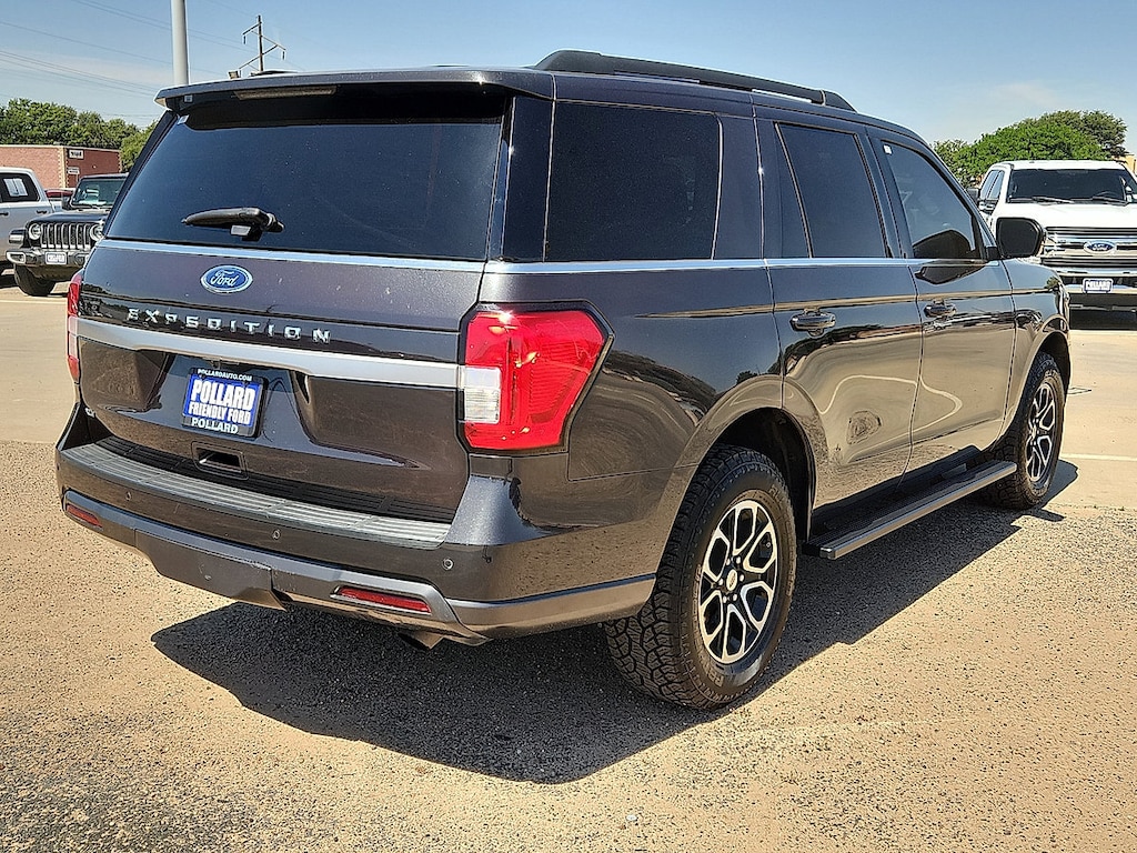 Used 2022 Ford Expedition XLT SUV